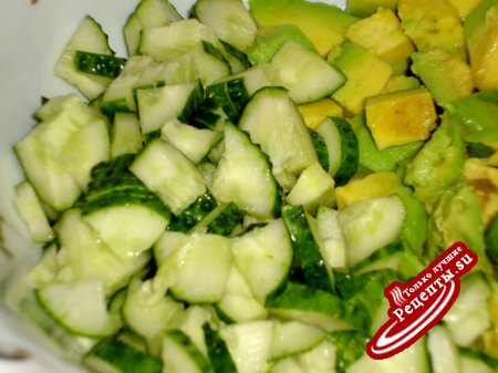 Салат из свеклы с авокадо