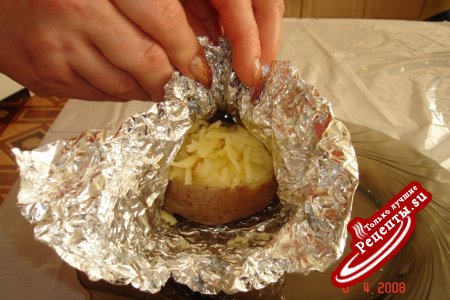 Картошечка в фольге с сыром