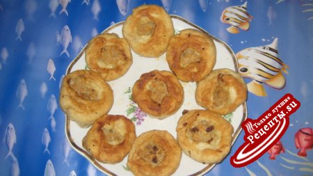 Ханукальные рыбные пончики.