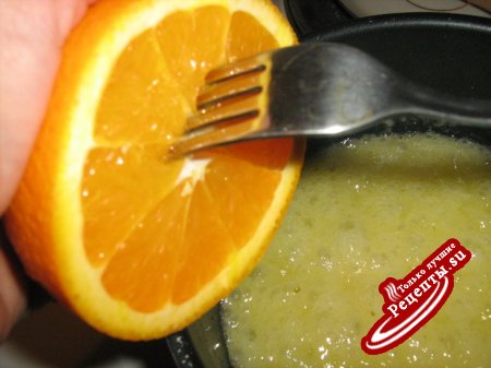 Апельсиновые блины с апельсиновым же соусом