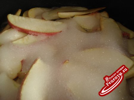 Варенье "Янтарное" - яблочное в карамели с белым шоколадом.