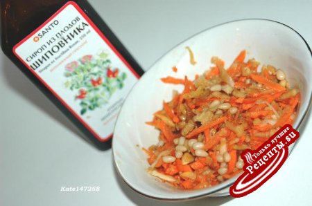 Морковный салат с витаминной заправкой.