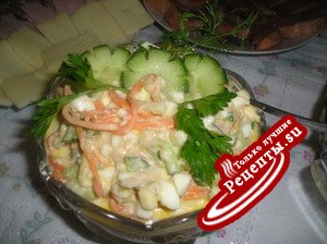 Салат с корейской морковкой.