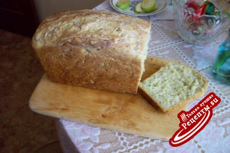 Хлеб с зеленым чесноком