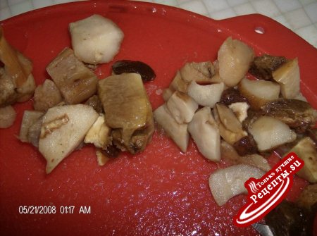Куриные сердечки с грибами в сырно-горчичном соусе