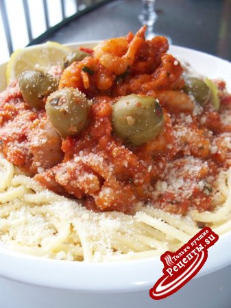 Спагетти с беконом и креветками с соусом песто из вяленых помидор !!!