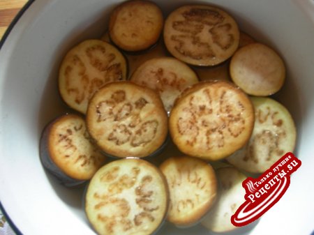 Горячая закуска из картофеля и баклажанов