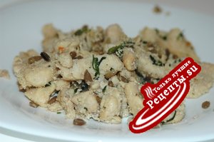 Быстрая курочка с семечками и травами.