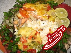 Форелька с овощами в сливочках
