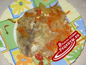 Морская курица с овощами в фольге