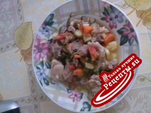 Мясо ягнёнка с овощами по-восточному.