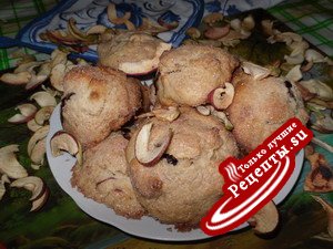 Печенье с сушеными яблоками и орехами