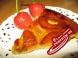 Перевернутый пирог (Tarte Tatin) с абрикосами.