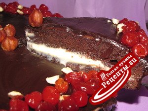 Шоколадный тортик с нежным белым центром