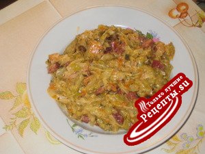 Солянка по-деревенски со сметаной.