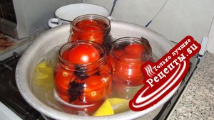 томаты с базеликом
