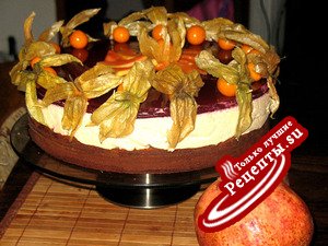 Торт с кремом из маскапоне и папайи под гранатовын желе "Красная шапочка"