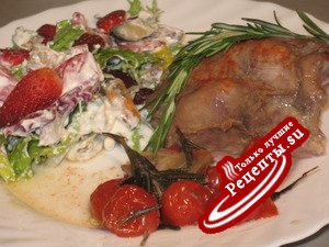 Ягнятина в розмарине и томатах.