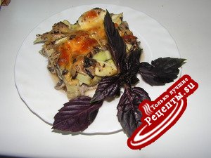 Запеченые овощи с грибной заливкой и базиликом