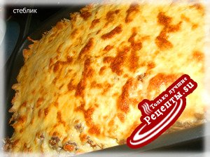 Запеканочка рисовая с курятинкой и сыром:)