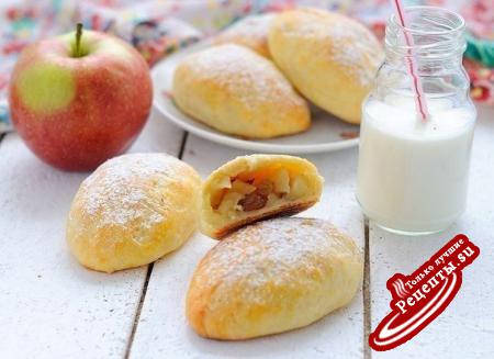 Пирожки из творожного теста с яблоками