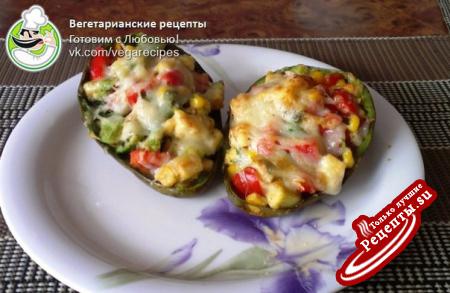 ЛОДОЧКИ ИЗ АВОКАДО #Вегетарианские_салатыРецепт и фото: Александра Дружинина (http://vk.com/laterni)
